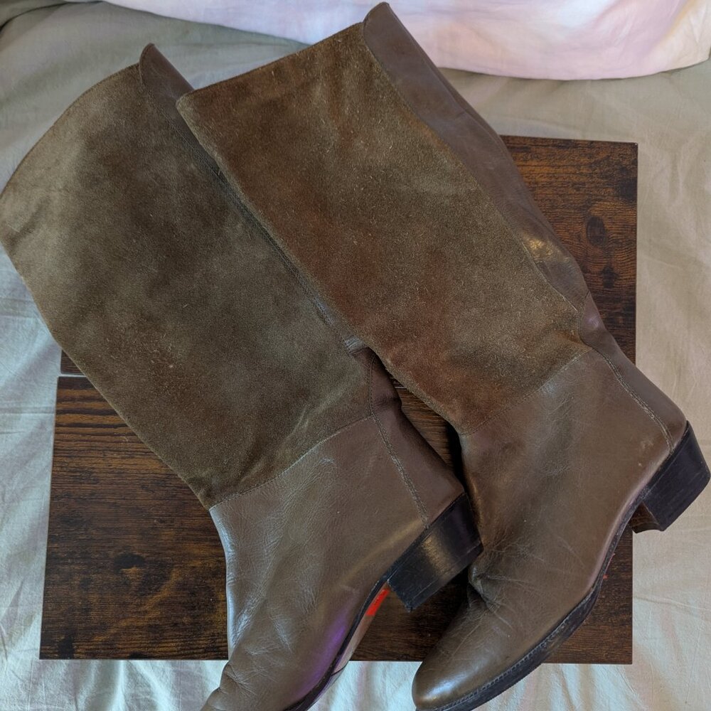 Leather boot